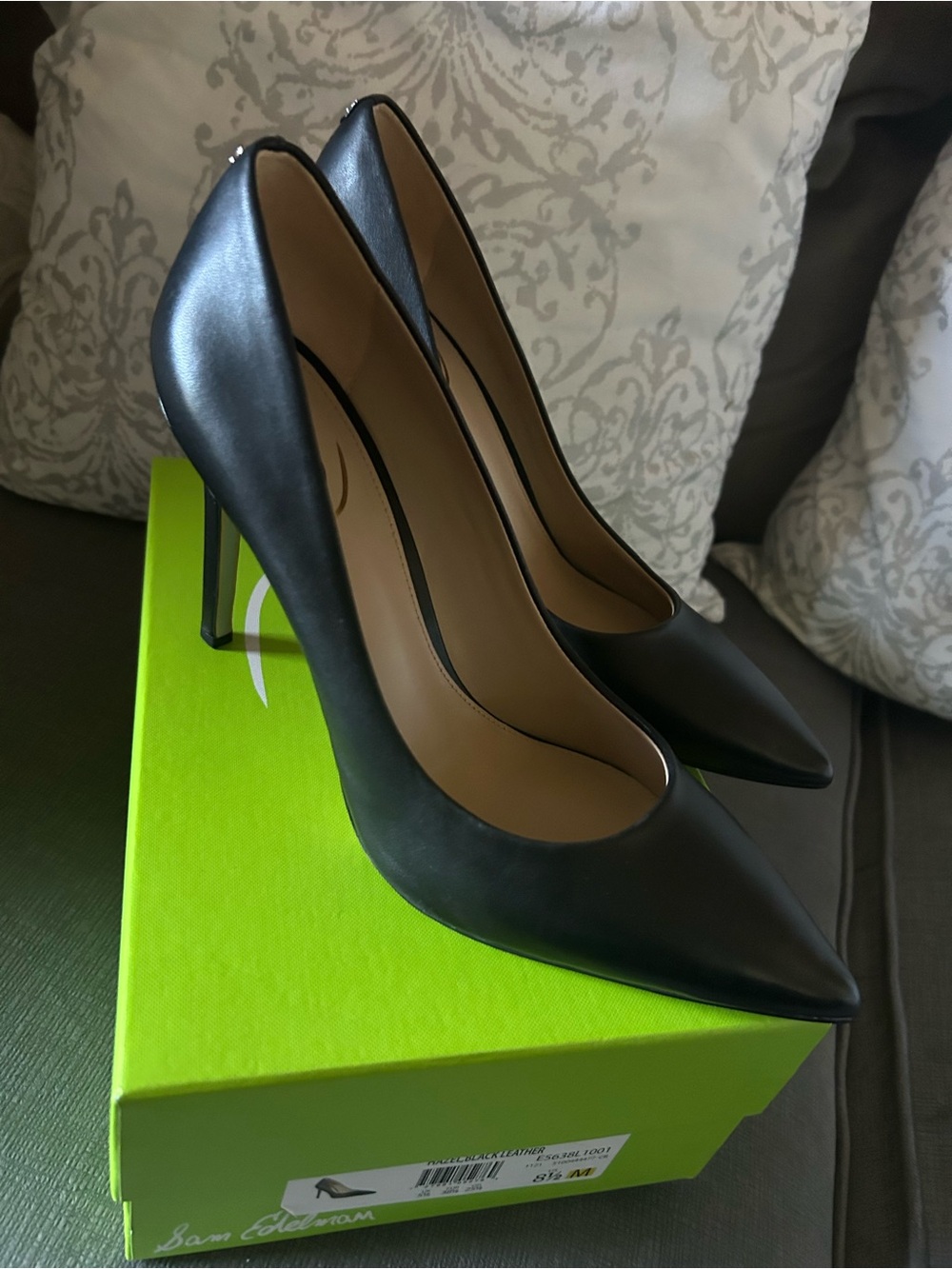 Sam Edelman Black Leather Pointed-Toe Stiletto Pumps - Picture 4 of 7